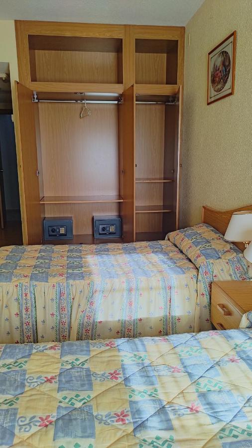 Hotel Ria De Vigo "Tierra De Campos" Бесилья-де-Вальдерадуэи Экстерьер фото